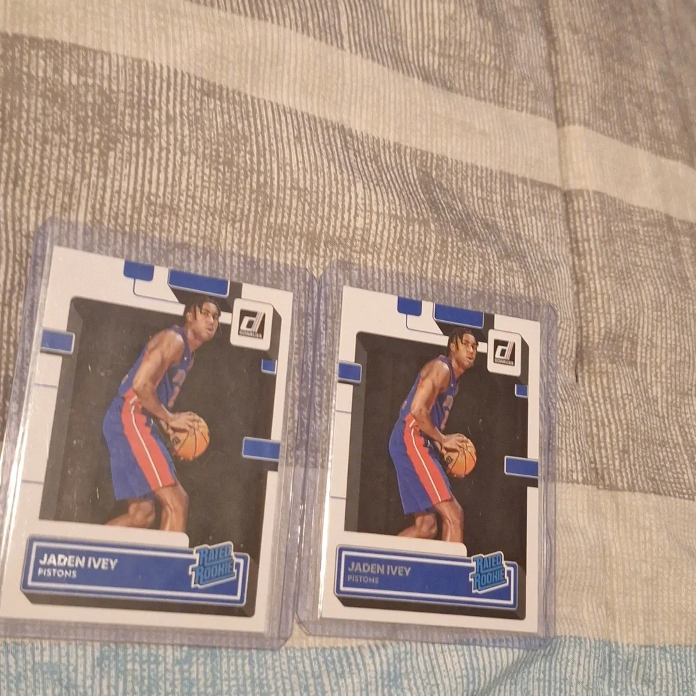Jaden Ivey Pistons Basketball Cards - Picture 2 of 3